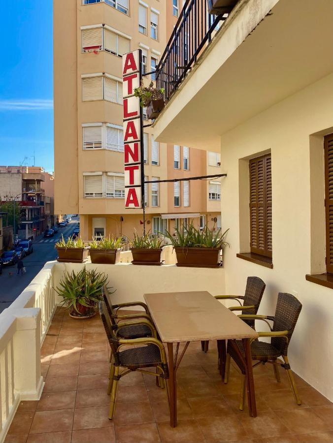 Hostal Atlanta El Arenal  Ngoại thất bức ảnh