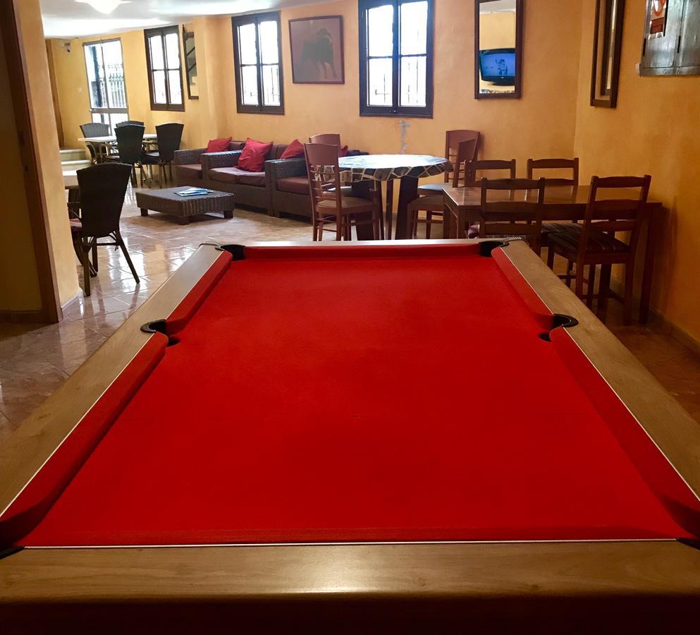 Hostal Atlanta El Arenal  Ngoại thất bức ảnh