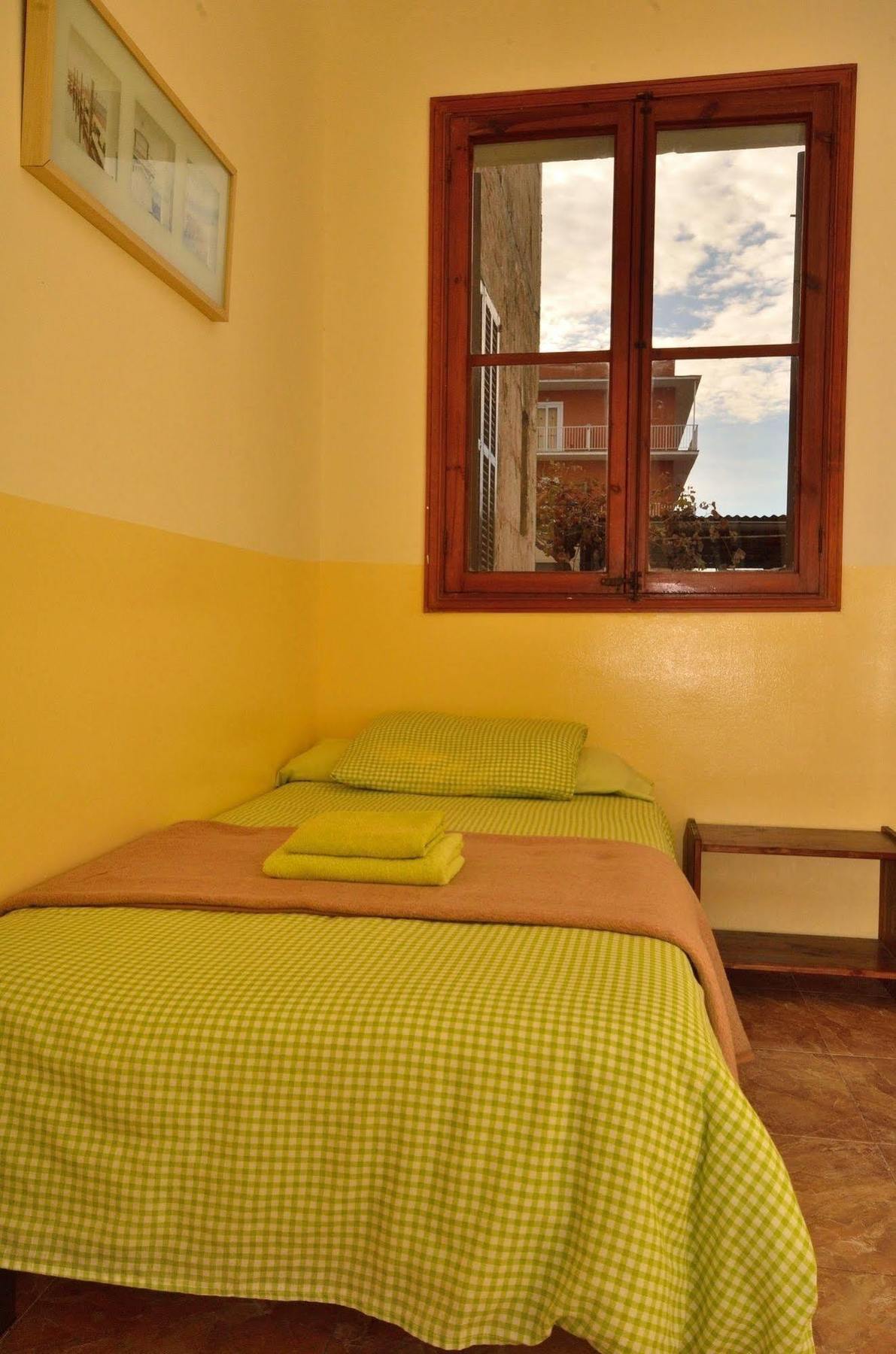 Hostal Atlanta El Arenal  Ngoại thất bức ảnh